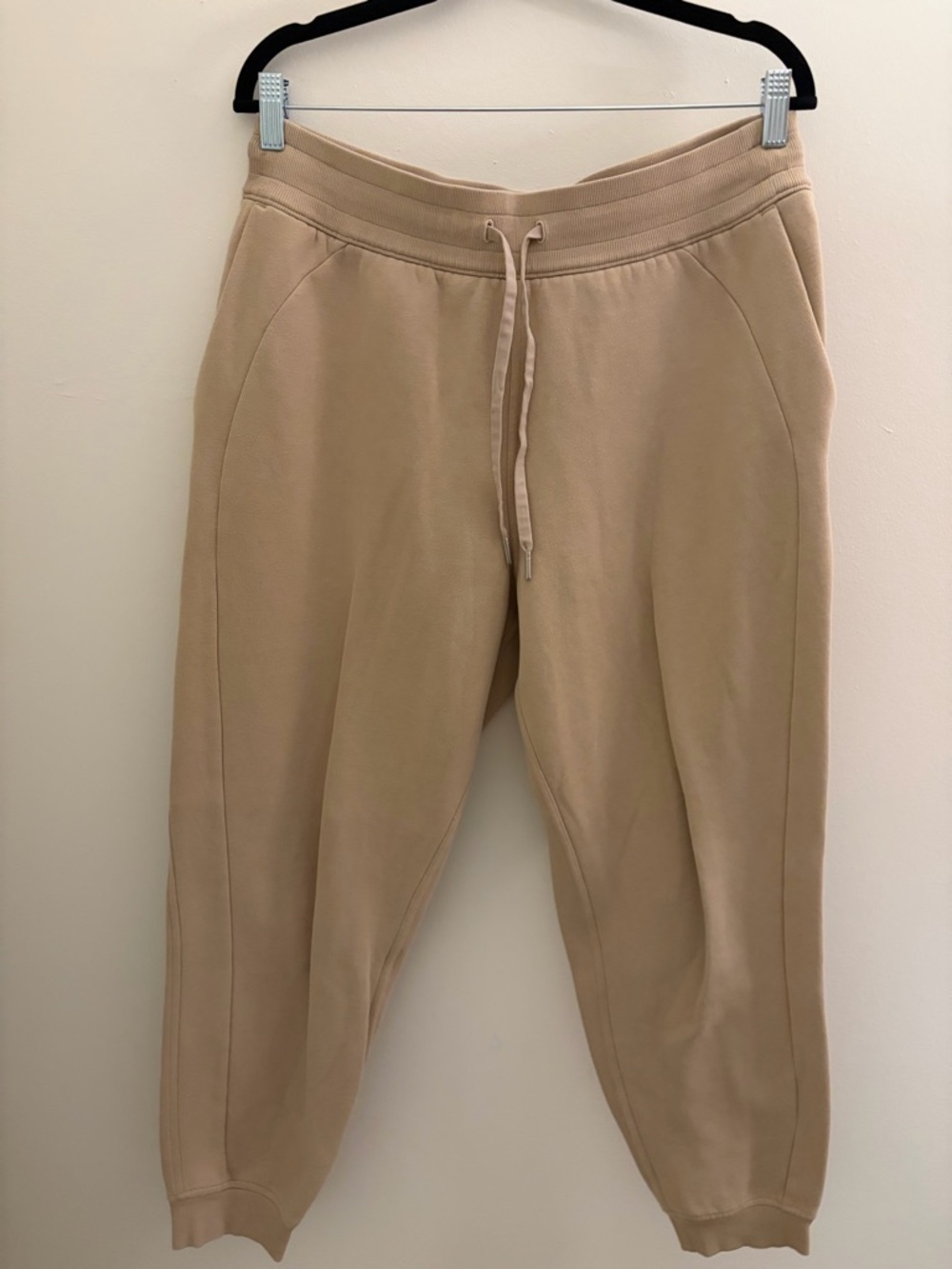 lululemon athletica Beige Scuba Joggers